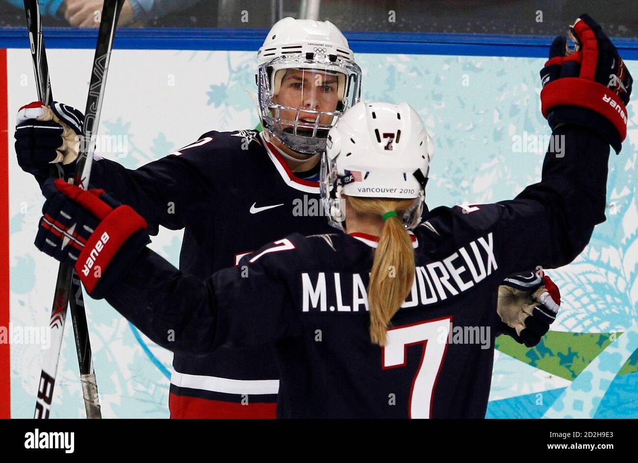 clarks monique glove