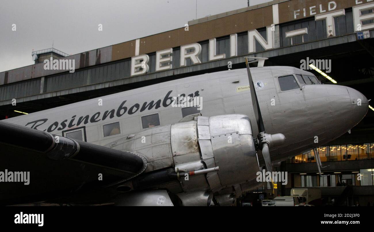 can you carry candy on a plane