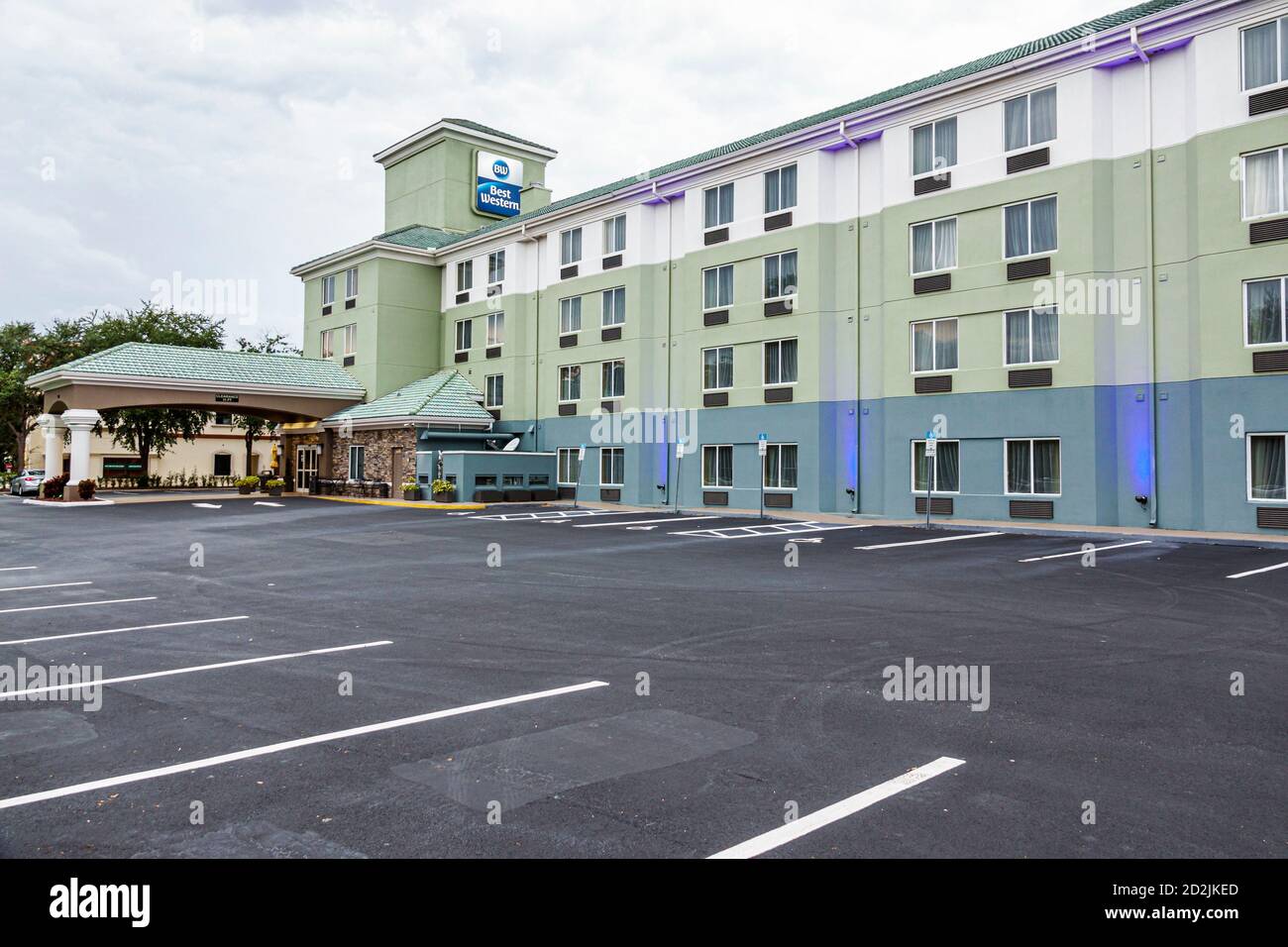 Orlando Florida,Best Western,hotel hotels lodging inn motel motels,empty vacant parking lot,Covid-19 coronavirus pandemic illness infectious disease h Stock Photo