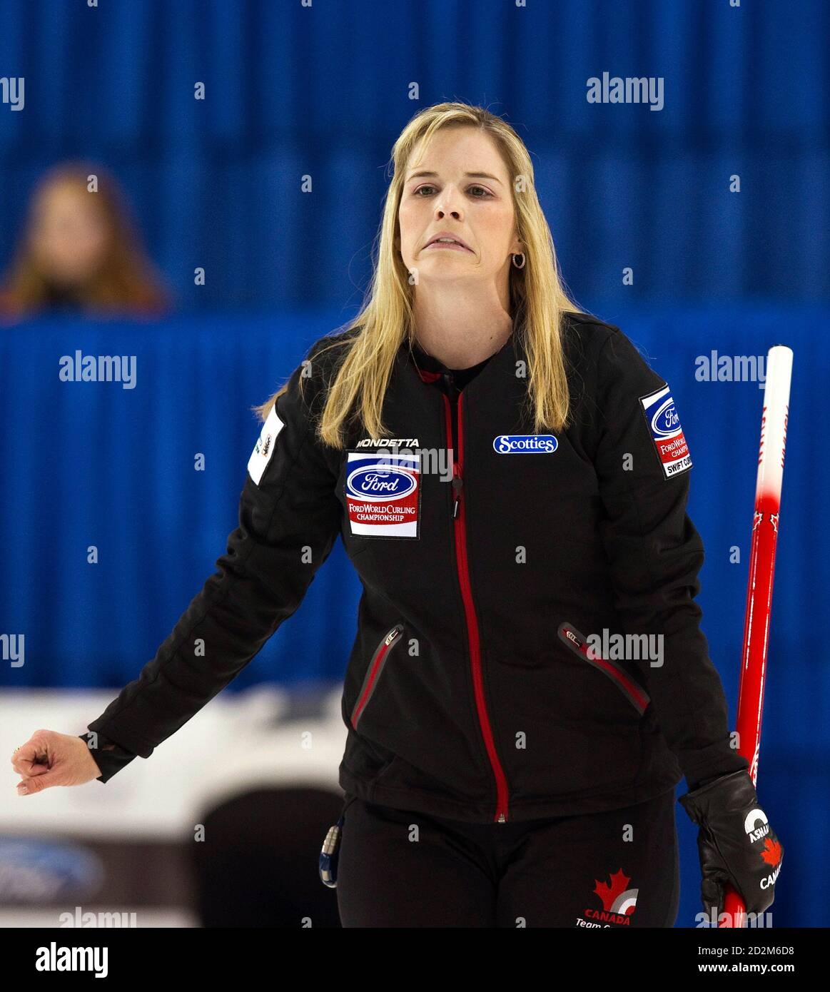 mondetta curling jackets