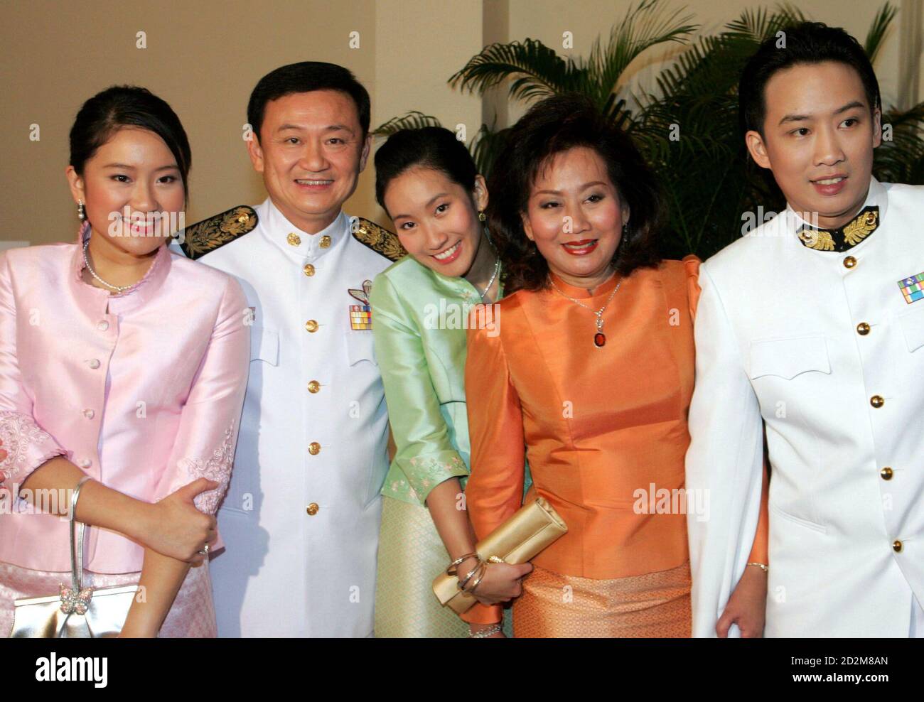 With his wife potjaman hi-res stock photography and images ...