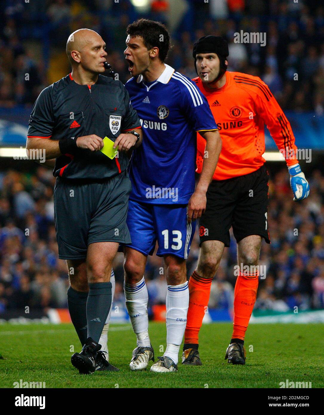 Chelsea S Michael Ballack C Screams At Referee Tom Henning Ovrebo After Ovrebo Ruled Out A Possible Handball By Barcelona During Their Champions League Second Leg Semi Final Soccer Match At Stamford Bridge In Chelsea S Michael Ballack C Screams At Referee Tom Henning Ovrebo After Ovrebo Ruled Out A Possible Handball By Barcelona During Their Champions League Second Leg Semi Final Soccer Match At Stamford Bridge In