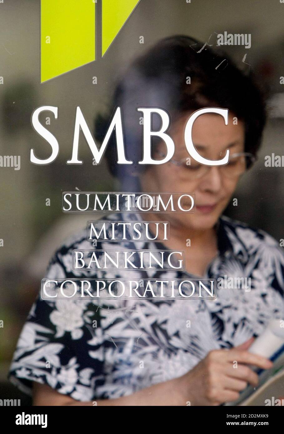 Sumitomo Mitsui Banking Corporation High Resolution Stock Photography And Images Alamy