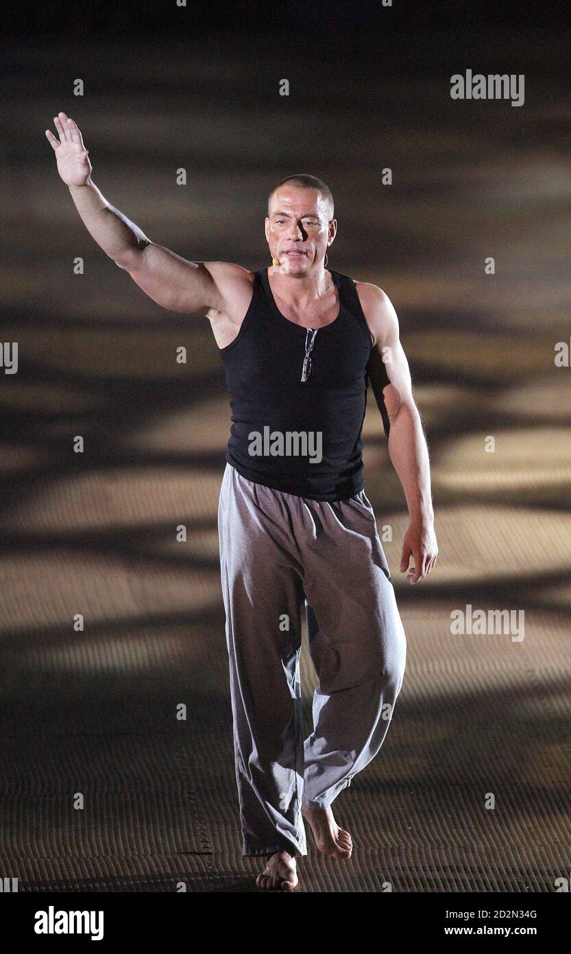 Actor Jean-Claude Van Damme from Belgium arrives on stage during the Budo  2010 martial arts show in Basel May 28, 2010. REUTERS/Christian Hartmann ( SWITZERLAND - Tags: ENTERTAINMENT PROFILE SPORT Stock Photo - Alamy