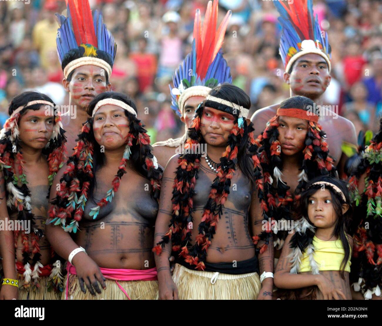 Tembe tribe hi-res stock photography and images - Alamy