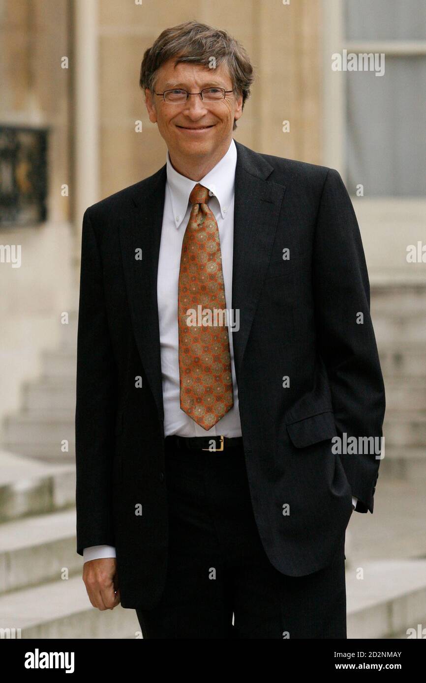 Microsoft founder bill gates paris hires stock photography and images
