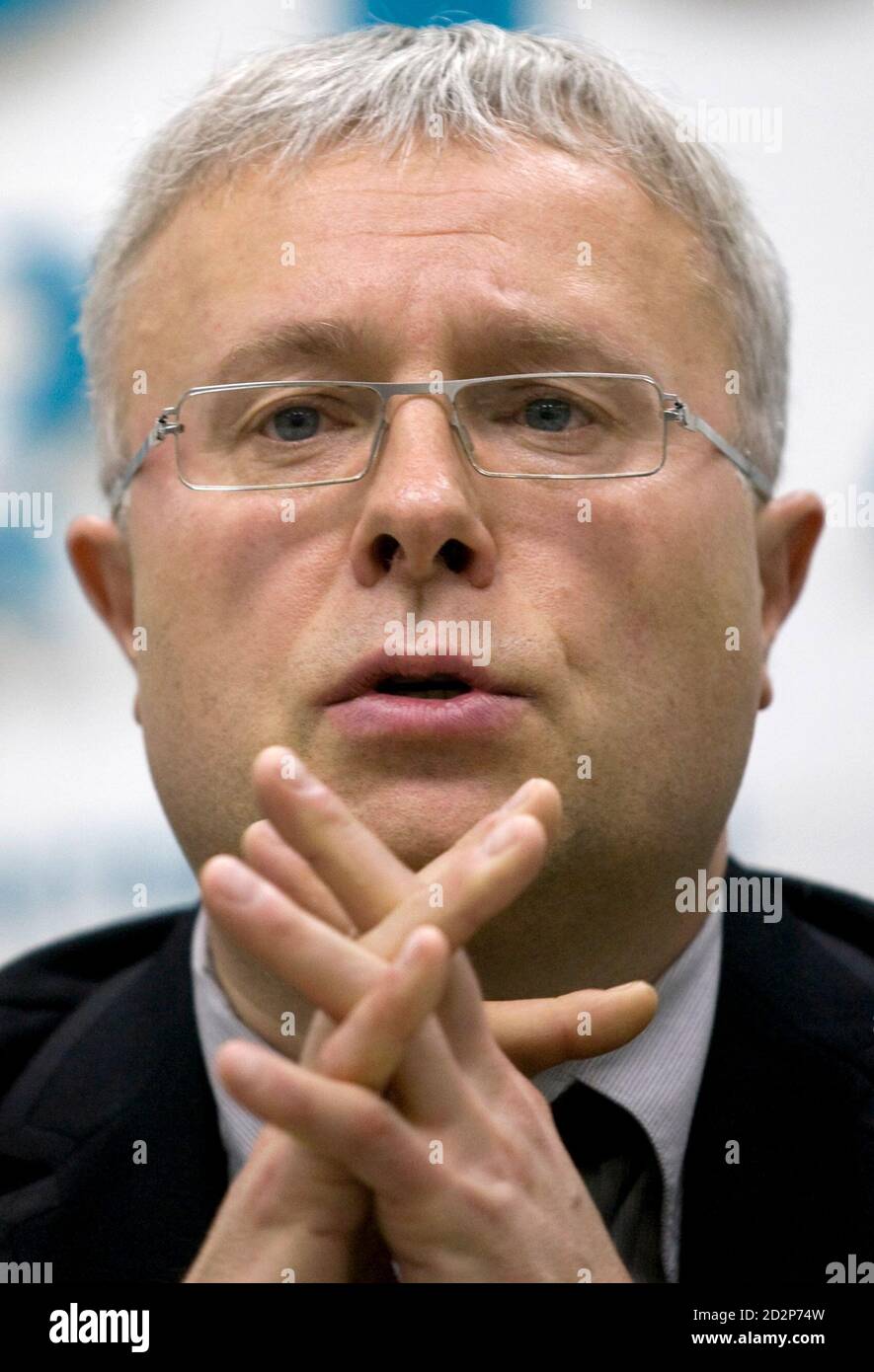 Dailymail newspaper hires stock photography and images Alamy