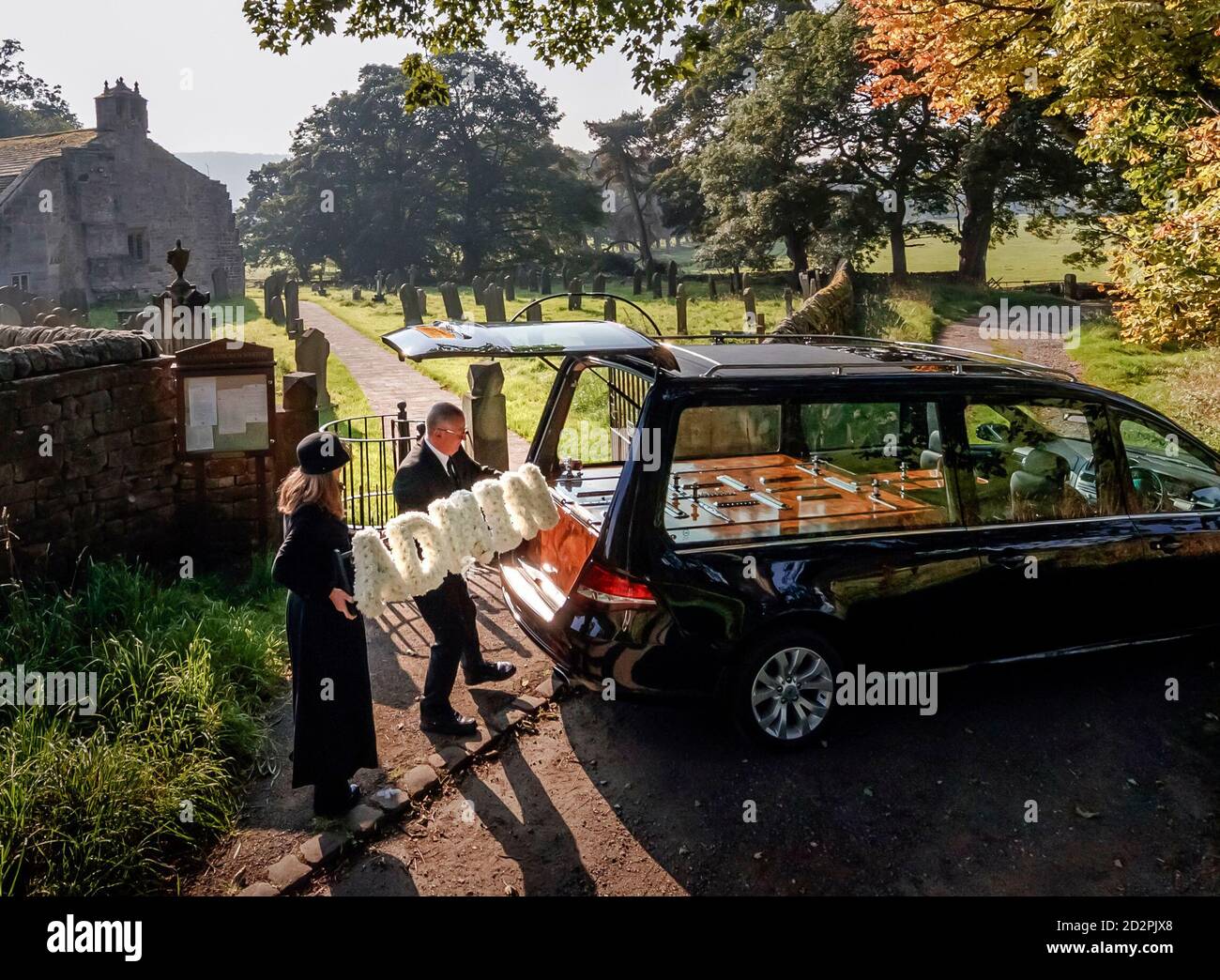 Funeral directors tim twigger hires stock photography and images Alamy