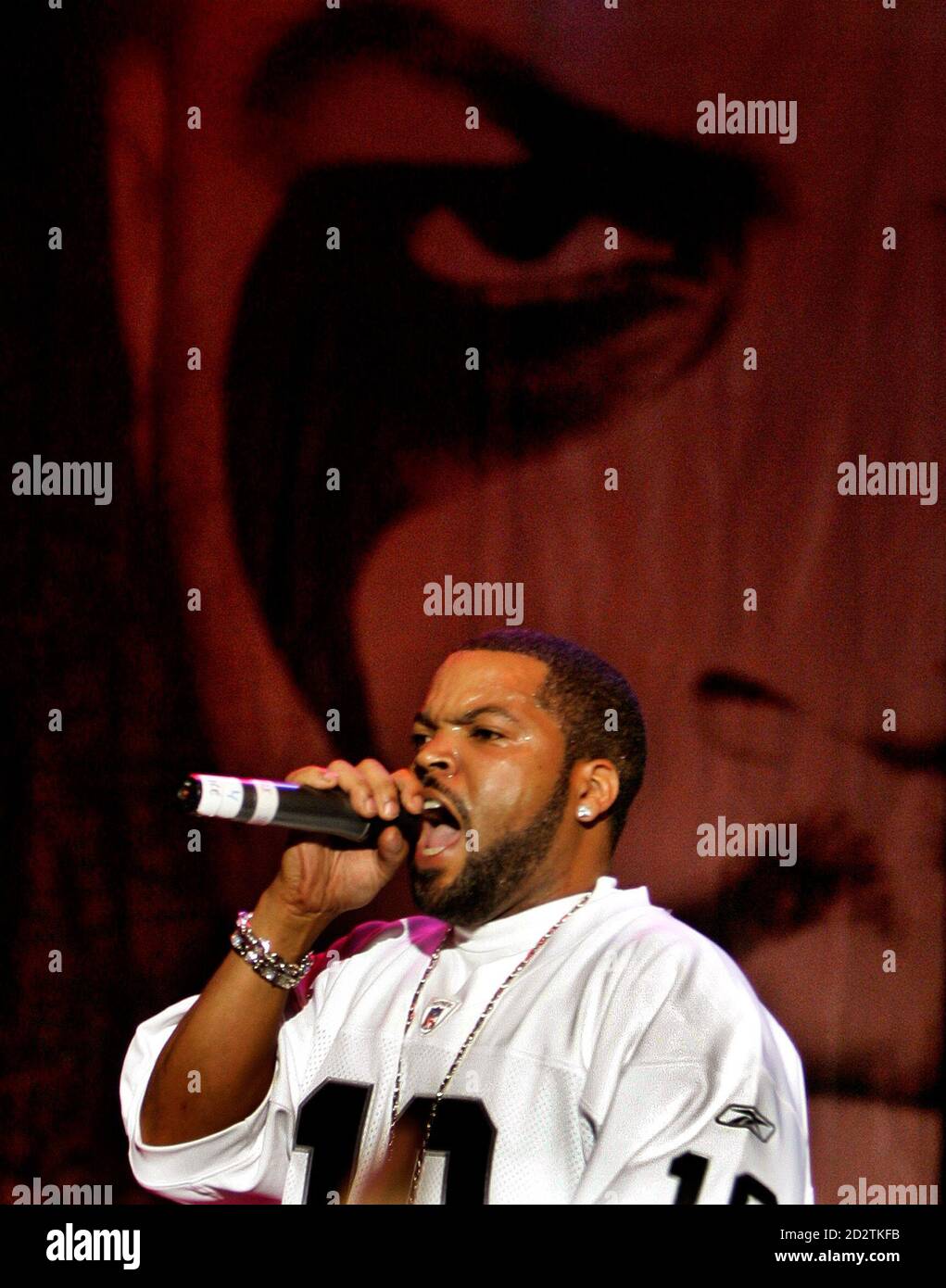 Ice Cube Rapper High Resolution Stock Photography and Images - Alamy