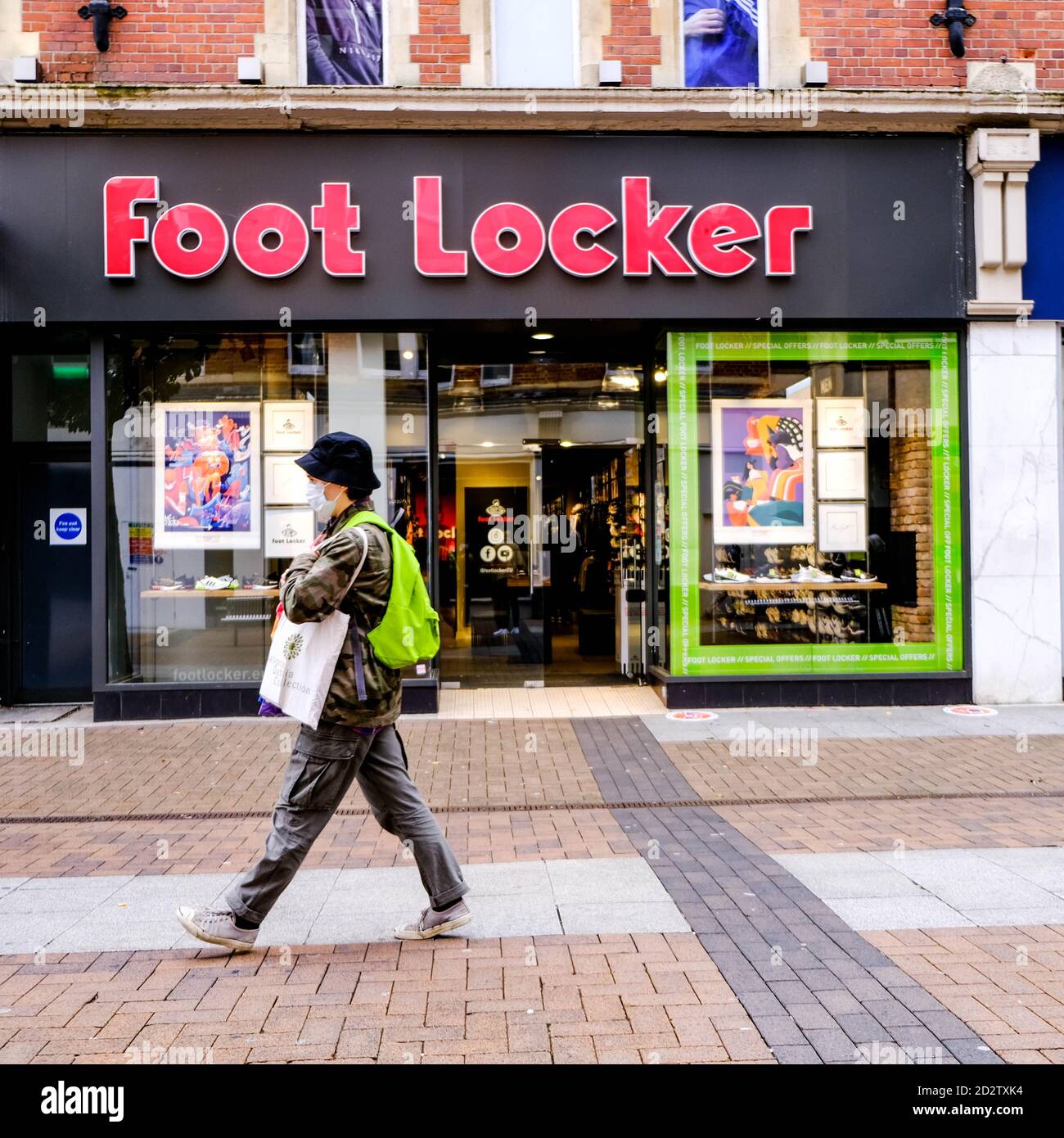 Foot locker hi-res stock photography and images - Page 3 - Alamy