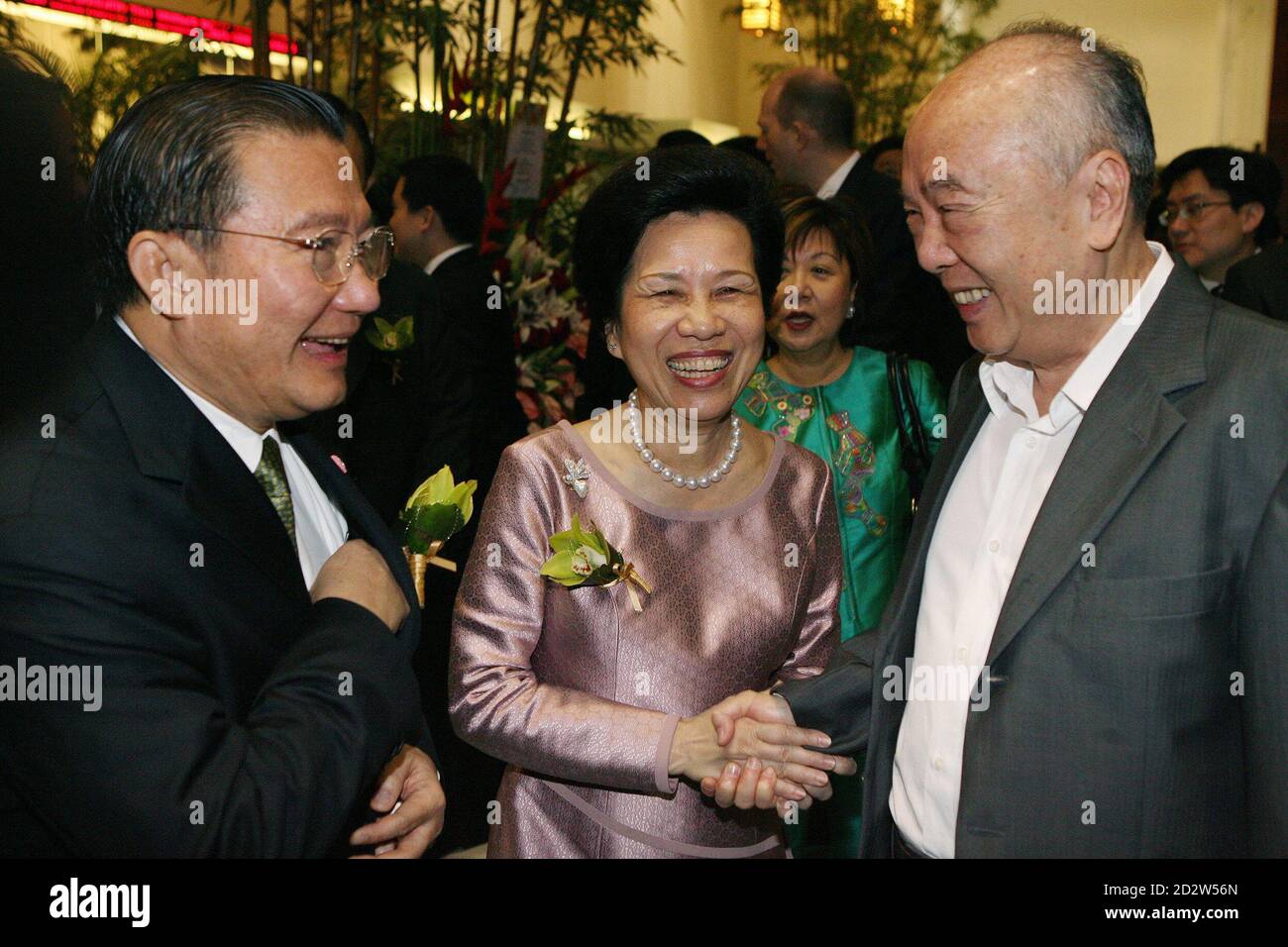 sharing his thai wife