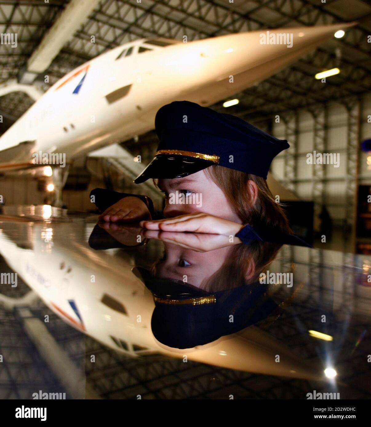 Raf fairford hanger hires stock photography and images Alamy