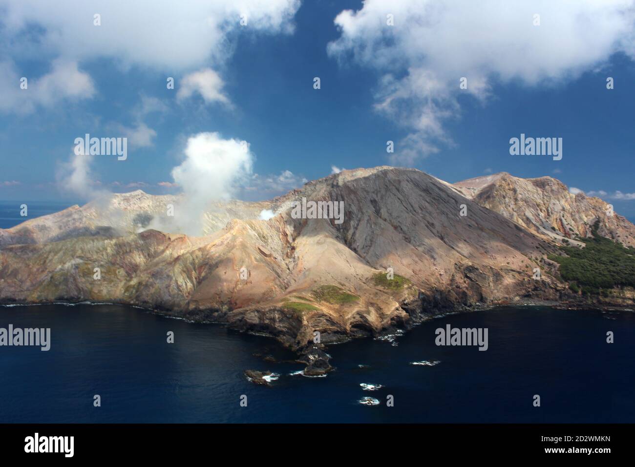 Whakaari new zealand hi-res stock photography and images - Alamy