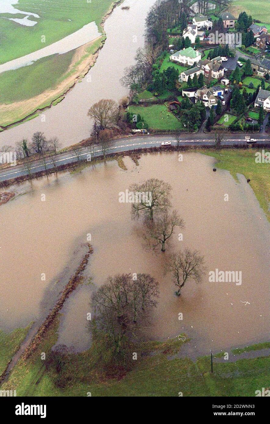 PNRP 16 BURLEY 1.2.95 An aerial view of the Otley to Ikley Road at