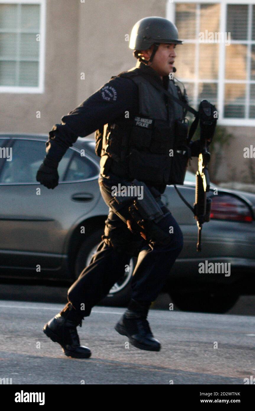 Los Angeles Police Department Swat High Resolution Stock Photography and Images Alamy