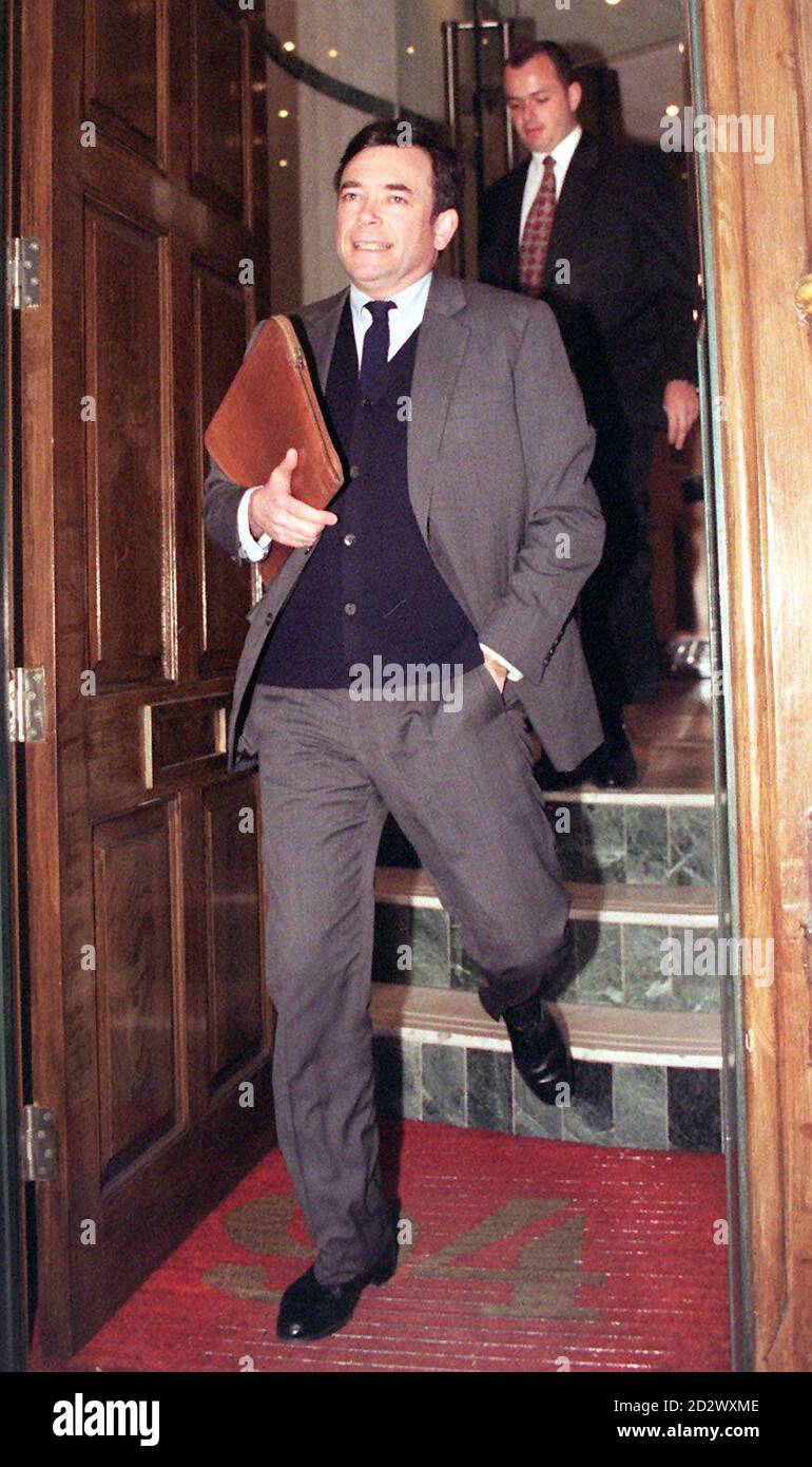 Summing suit hires stock photography and images Alamy