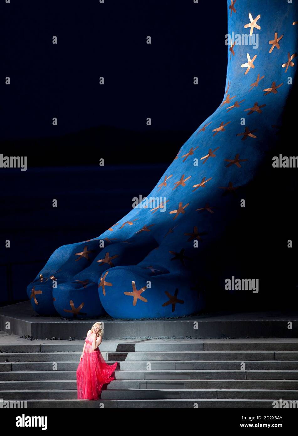 Singer Iano Tamar performs as 'Amneris' on a giant floating stage at Lake Constance during premiere of Giuseppe Verdi's 'Aida' in Bregenz July 22, 2009. The opera is directed by British director Graham Vick and runs until August 23, 2009. REUTERS/Miro Kuzmanovic (AUSTRIA ENTERTAINMENT) Stock Photo