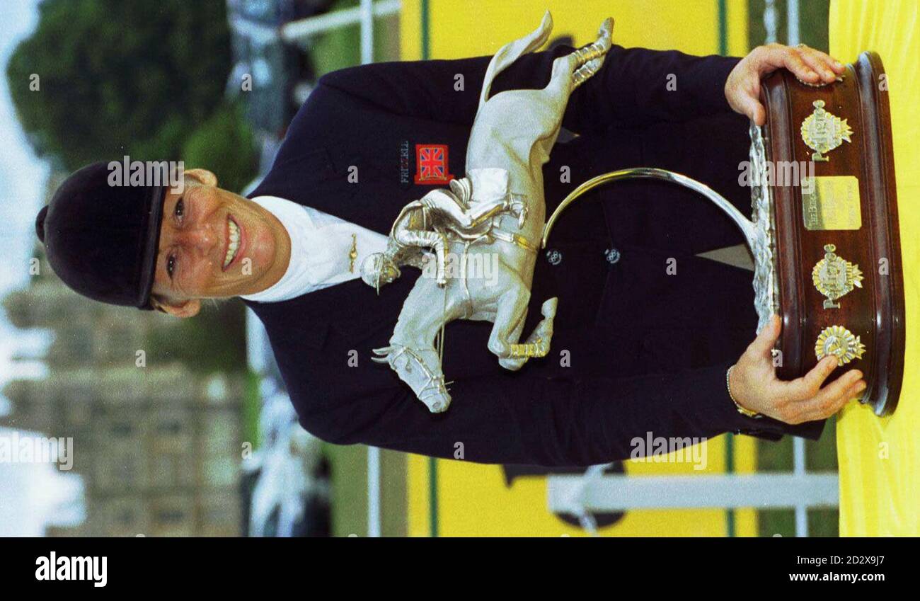 Mary King with the 1996 Pedigree Chum Trophy after riding Star Appeal in the Burghley Pedigree Chum Horse Trials at Stamford in Lincolnshire today (Sunday). PA Photos. Stock Photo