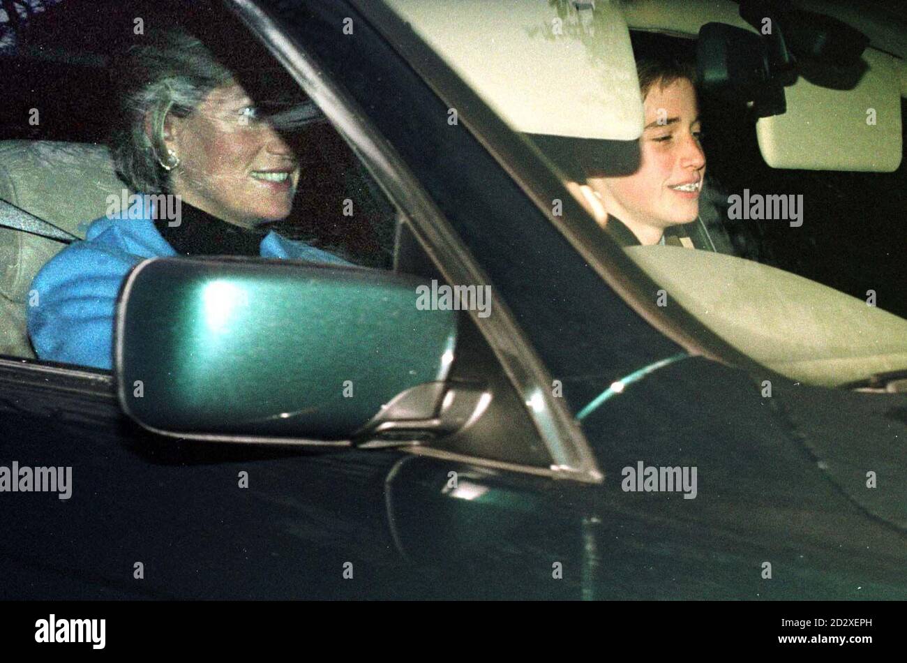 Diana, Princess of Wales, with her eldest son Prince William, leaving Ludgrove  boarding school at Wokingham this afternoon, after attending the school's Carol Service. Prince Charles also attended, but both he and Princess Diana arrived and left seperately.  Photo by Martyn Hayhow/PA. Stock Photo