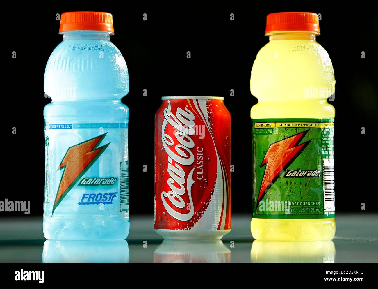 Gatorade Bottle High Resolution Stock Photography and Images Alamy