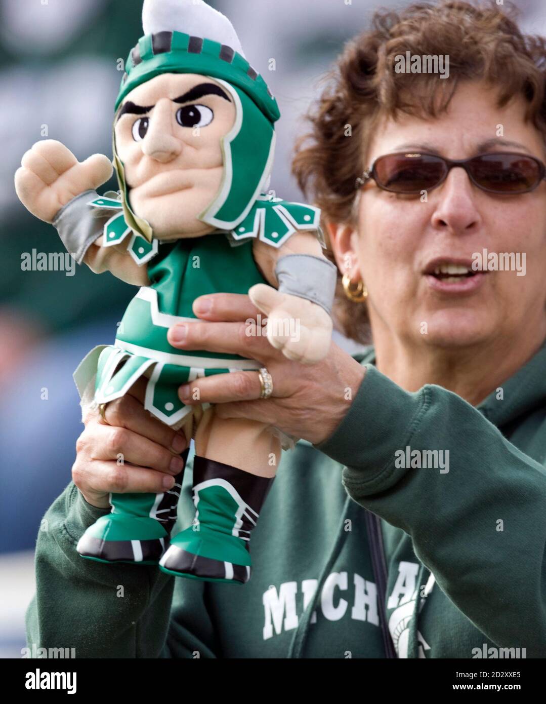 Michigan state spartans football hi-res stock photography and ...