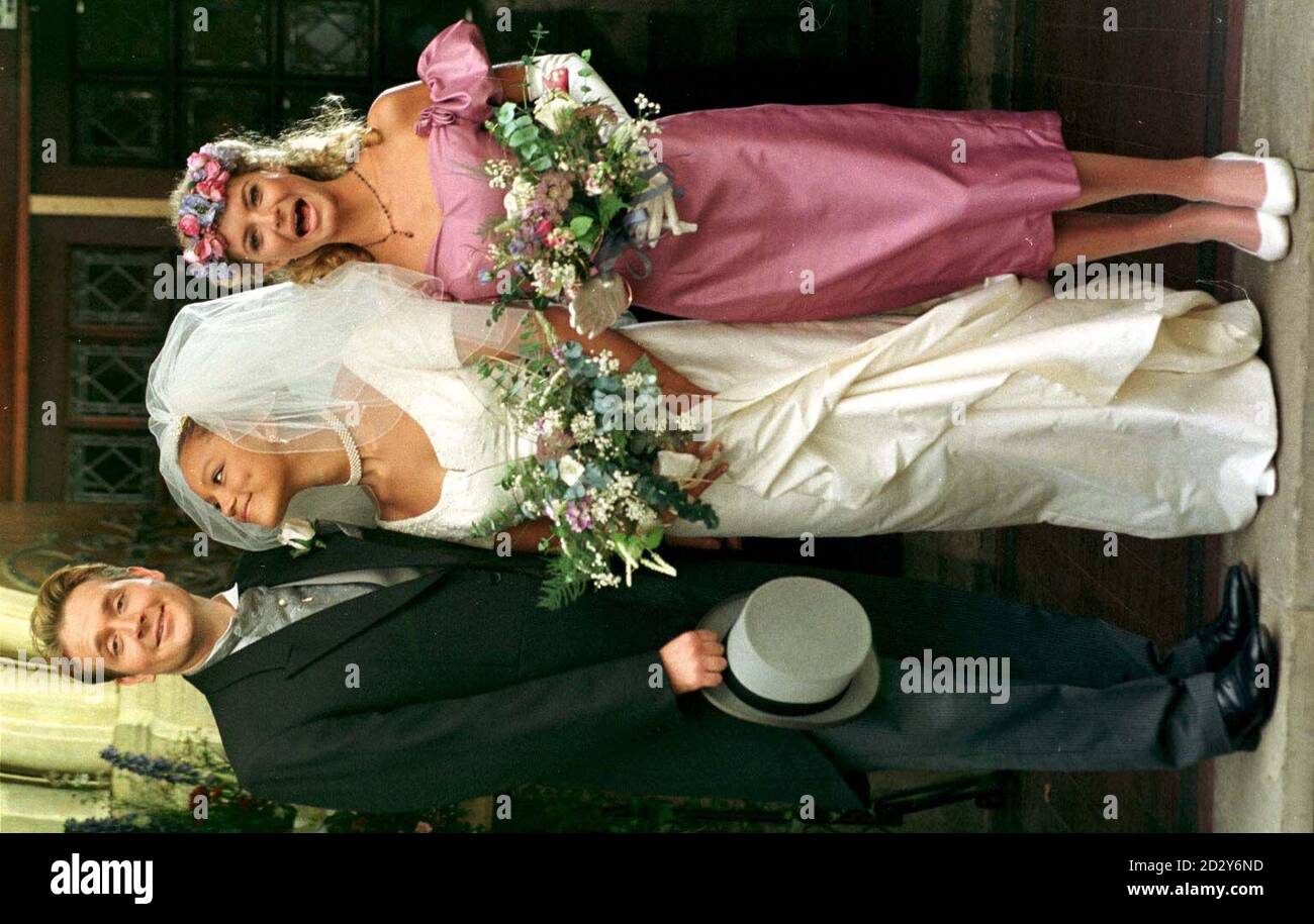 Coronation Street's bride, Fiona Middleton with Alan McKenna, alias Angele  Griffin and Glen Hugill, and their bridesmaid Maxine Healey (played by  Tracy Shaw) outside St Elizabeth's church in Reddish, Stockport, Cheshire  during, image size:1300x915