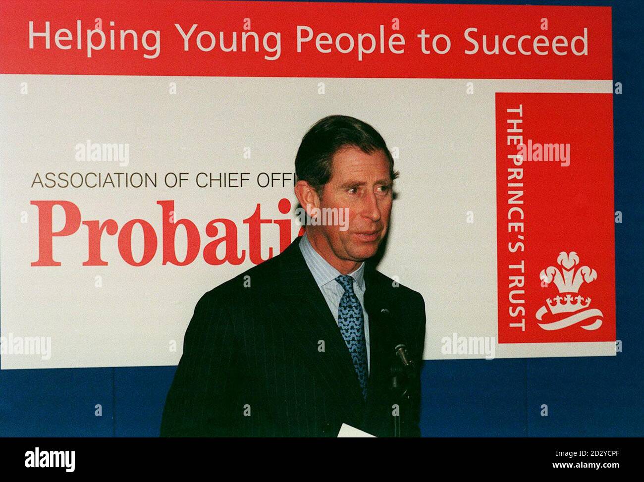 PA NEWS PHOTO 29/01/98: PRINCE CHARLES, PRINCE OF WALES AT THE CLOSING SESSION OF THE SEMINAR AT THE PRINCE'S TRUST NATIONAL CONFERENCE FOR THE PROBATION SERVICE AT THE CORPORATION OF LONDON, GUILDHALL Stock Photo