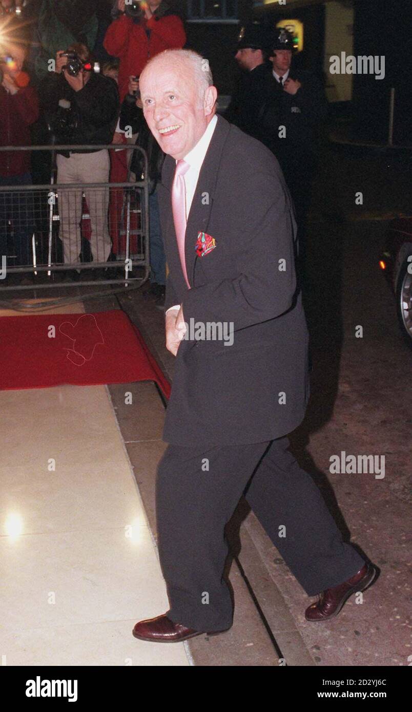 Actor Richard Wilson arrives for tonight’s (Thursday) Labour Party gala