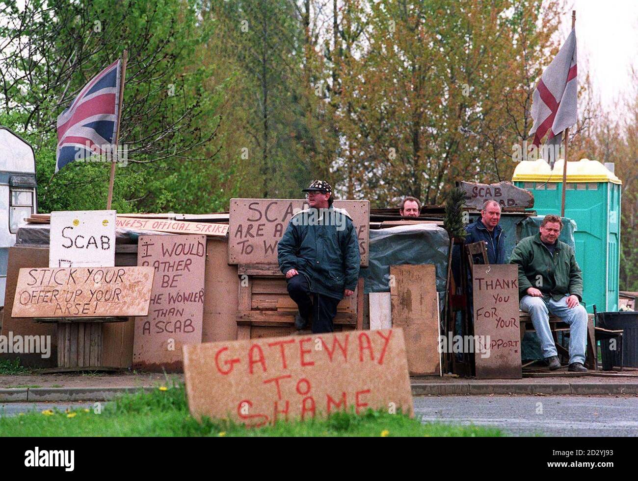 Striking workers at Magnet in Darlington, County Durham this morning (Friday) continue to man the 20-month-old picket line against the company's dismissal of 320 staff.  Staff at the kitchen company are due to deliver their verdict later today on a move to end the action which has become Britain's longest-running industrial dispute.  See PA story INDUSTRY Magnet.  Photo by Owen Humphreys/PA Stock Photo