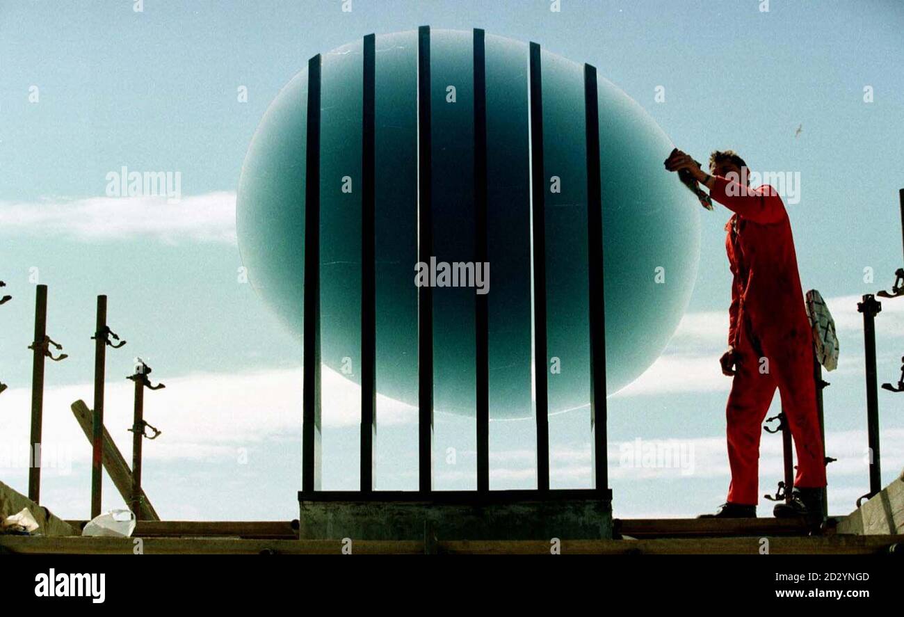 The largest glass sculpture in the world was put up on Sunderland's