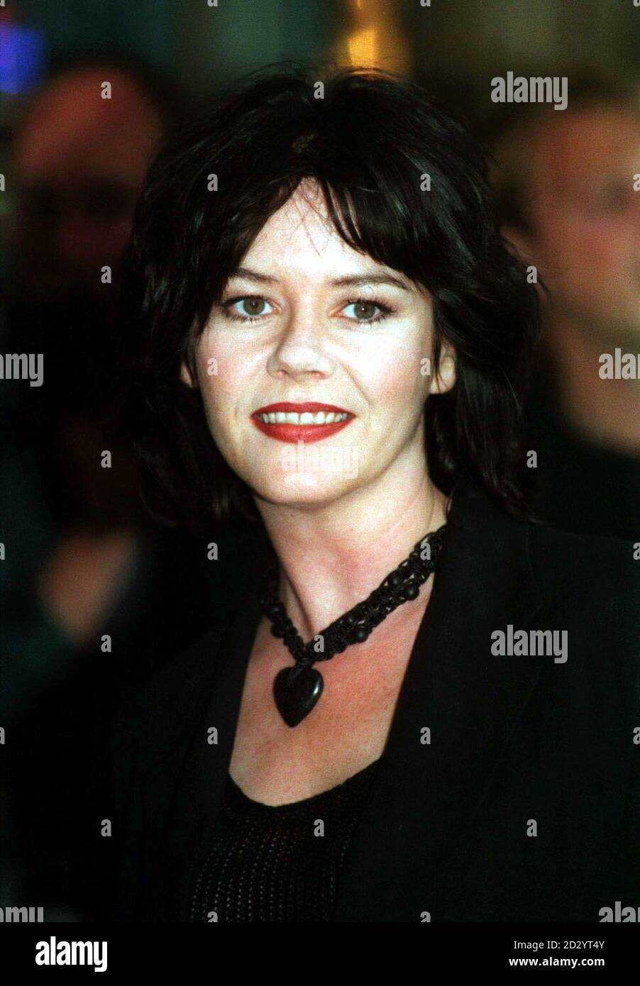 ACTRESS AND COMEDIAN JOSIE LAWRENCE ARRIVES FOR THE CHARITY PREMIERE OF 'GIRLS NIGHT' IN LONDON'S LEICESTER SQUARE. THE FILM WAS WRITTEN BY KAY MELLOR AND STARS JULIE WALTERS AND BRENDA BLETHYN. Stock Photo