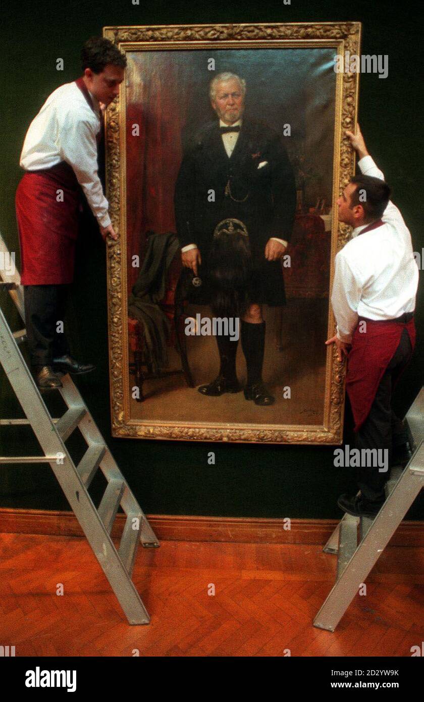 PA NEWS 20/3/98 A LIFESIZE PAINTING OF JOHN BROWN, QUEEN VICTORIA'S