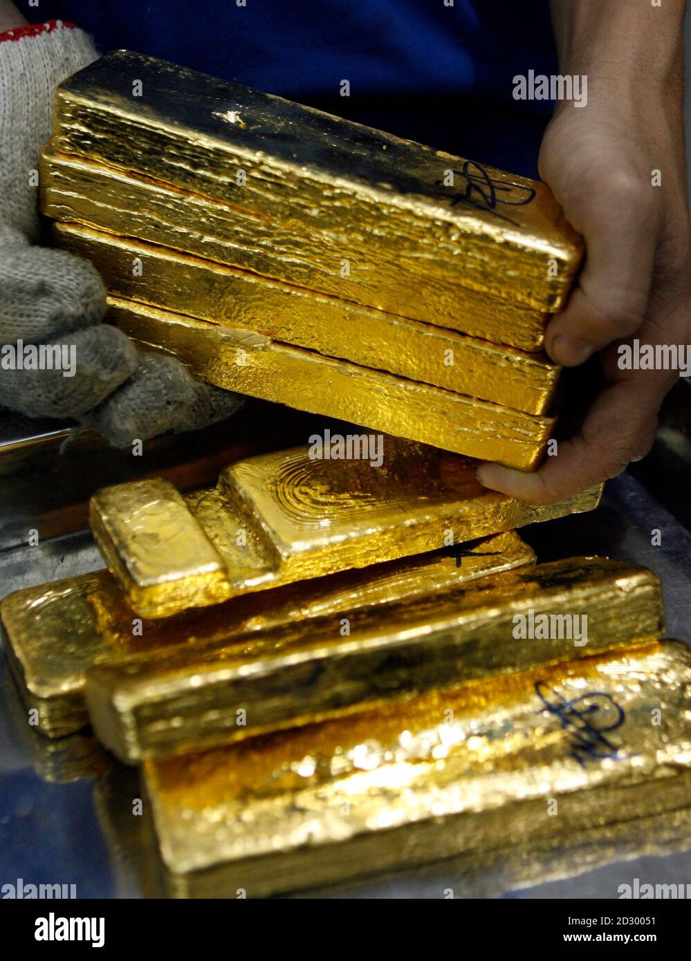 Gold Bricks High Resolution Stock Photography and Images Alamy