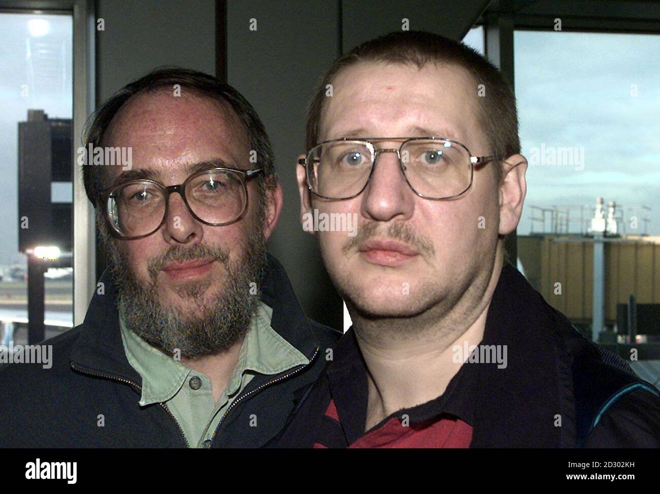 Gulf War Veteran's Colin Purcel-Lee (Left) and Ray Bristow at Heathrow Airport today (Wednesday) after their visit to Baghdad. The two veterans had attended a conference in Baghdad on Gulf War Syndrome where they accused the government of intimidation in trying to suppress facts about the illness. Photo Tim Ockenden/PA *EDI* See PA story DEFENCE Gulf. *16/10/2000 Ray Bristow, one of the Gulf War veterans who will fly out to the European Parliament this week for a meeting on October 25, 2000, in the latest stage of their campaign to win recognition of Gulf War Syndrome. Tests have shown that Stock Photo