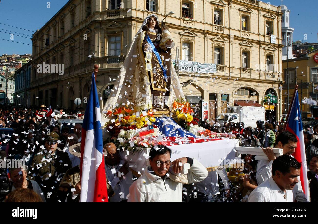 Virgen del carmen chile hi-res stock photography and images - Alamy