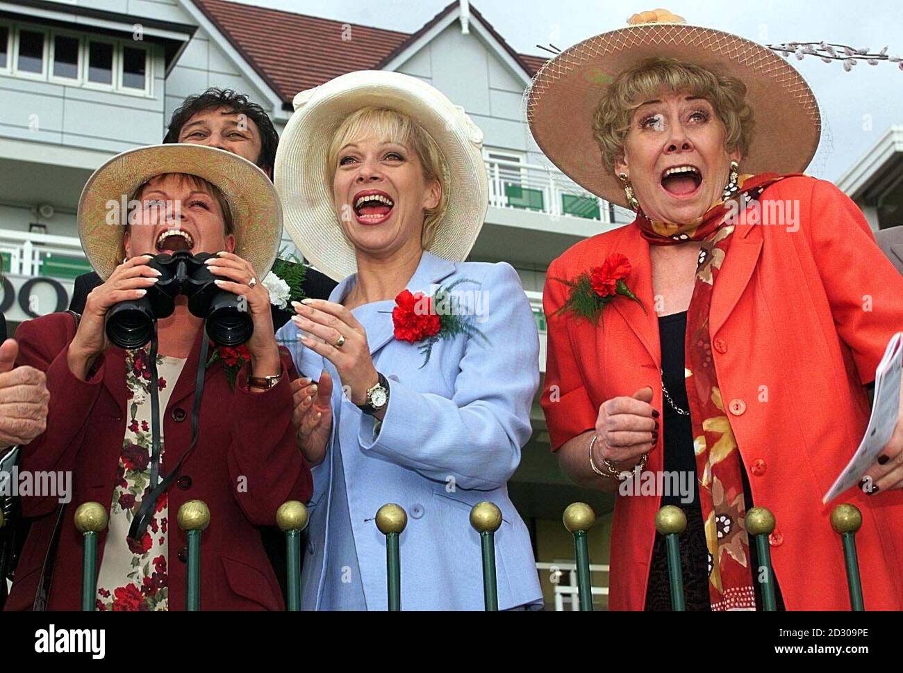 Coronation Street actresses (l-r) Vicky Entwistle, Denise Welch and Liz Dawn, enjoy a day at the races along with other cast members at Haydock Racecourse in Merseyside, where they filmed an episode of the show. The special episode will be screened on 8 August 1999. Stock Photo