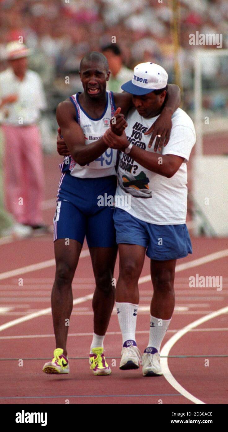 Derek redmond olympic hires stock photography and images Alamy
