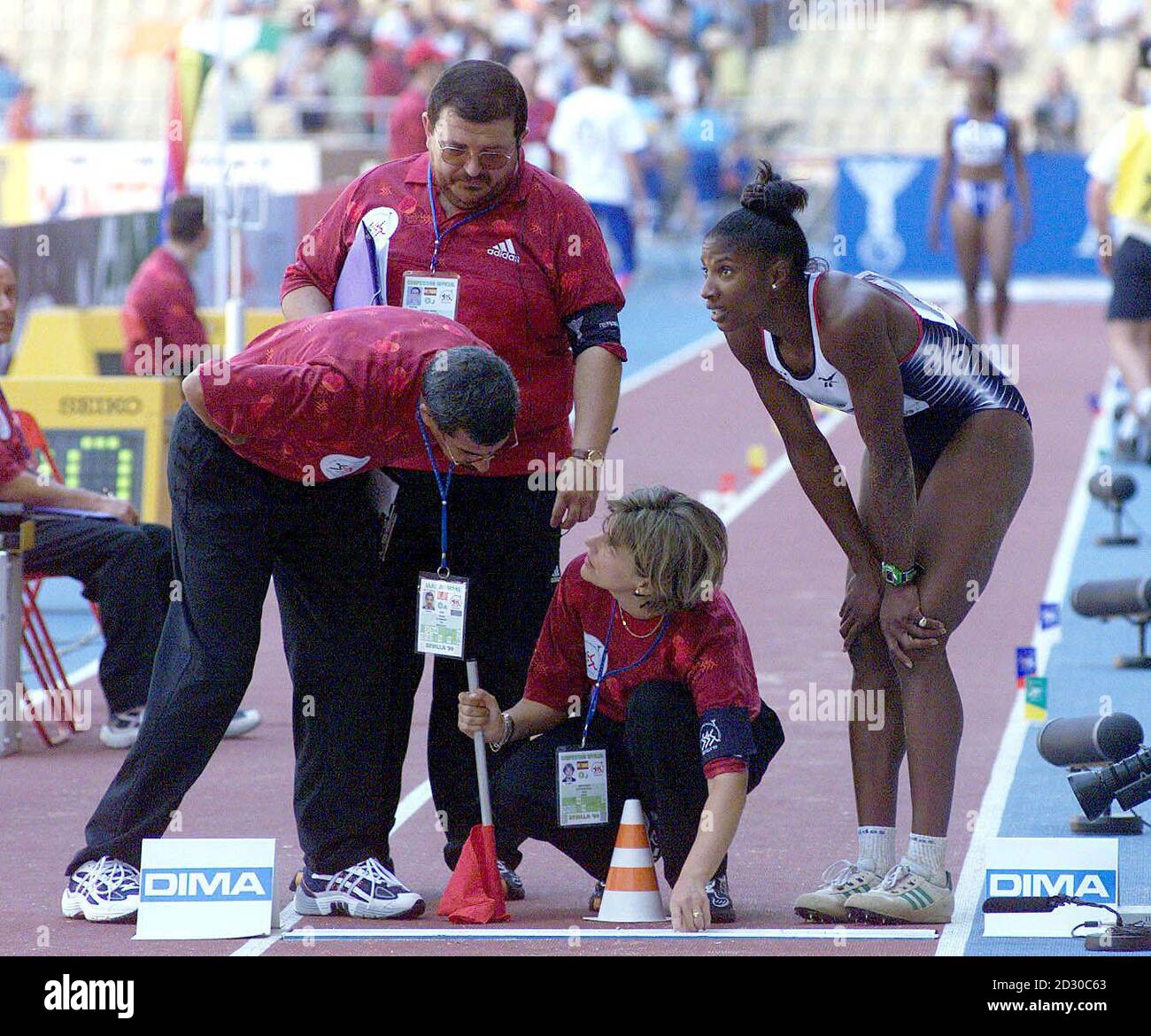 Long jump take off hires stock photography and images Alamy