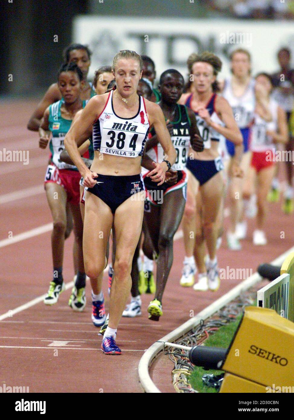 Britain's Paula Radcliffe leads the 10,000m  at the 5,000 point.  Paula eventually finished second at the IAAF World Athletics Championships in Seville, Spain, creating a new British and Commonwealth record. Stock Photo