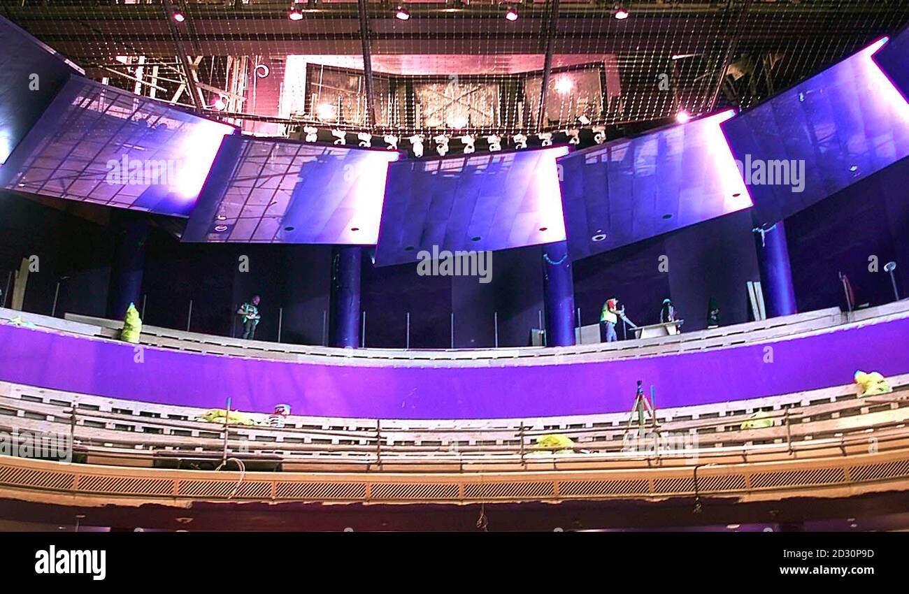 Lowry centre interior hires stock photography and images Alamy