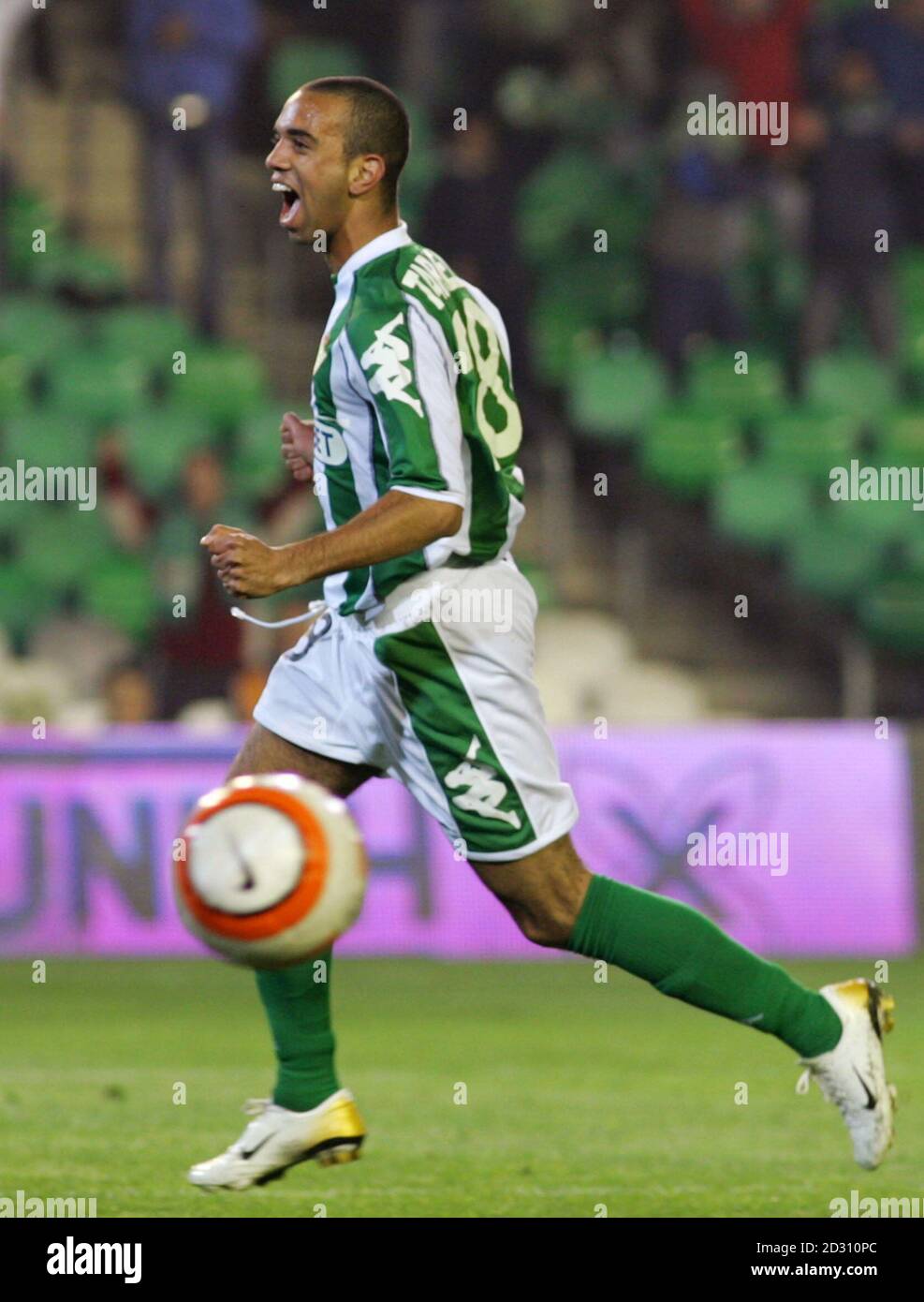 Real Betis Diego Tardelli Of Brazil Celebrates After Scoring Against Az Alkmaar During Their Uefa Cup Soccer Match At The Manuel Ruiz De Lopera Stadium In Seville Spain February 15 2006 Reuters Marcelo