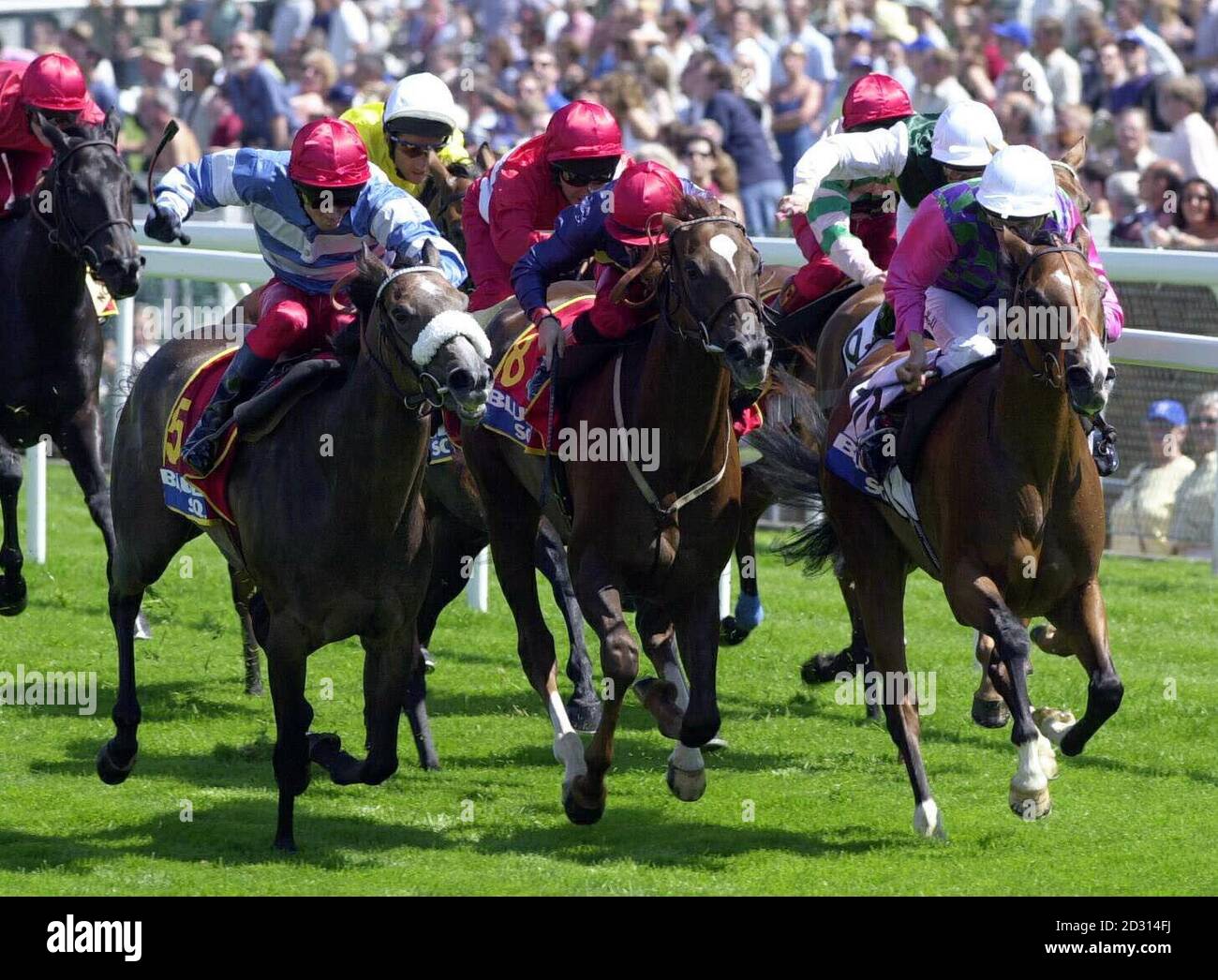 shopping ascot high resolution stock photography and images alamy shopping ascot high resolution stock photography and images alamy