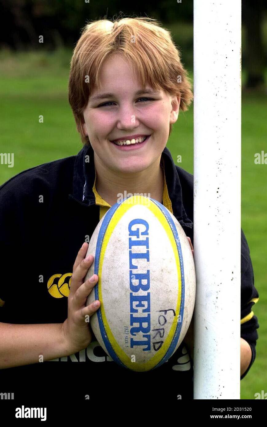 Katherine Ford training near her home in Northholt, West London. Katherine aged 17, is the first girl to take a college course in sport specialising in rugby studies at Hartbury College, Gloucest. Stock Photo