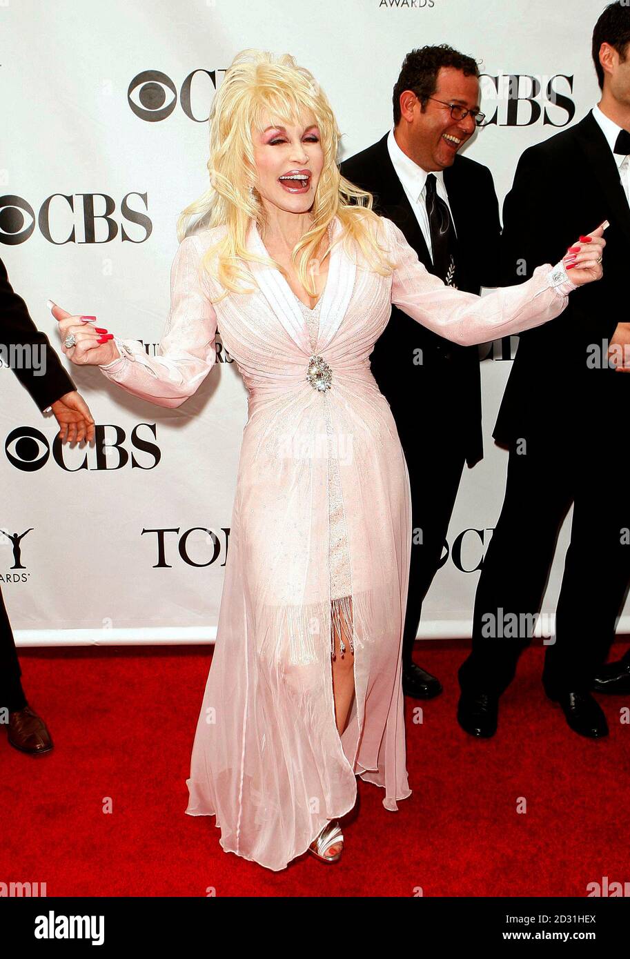 Dolly parton poses hires stock photography and images Alamy
