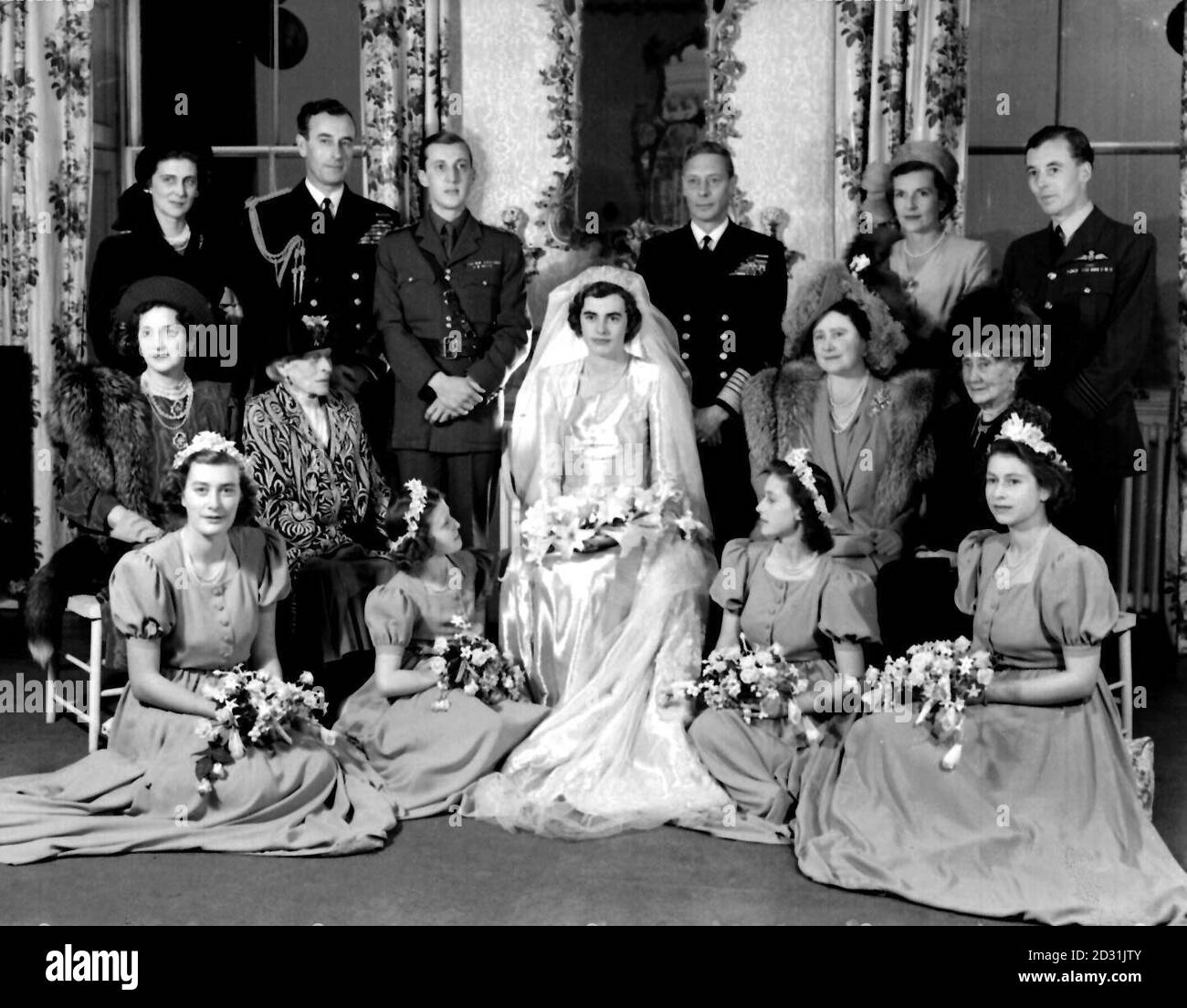 The Hon. Patricia Mountbatten married Captain the Lord Brabourne, Coldstream Guards, at Romsey Abbey. Stock Photo