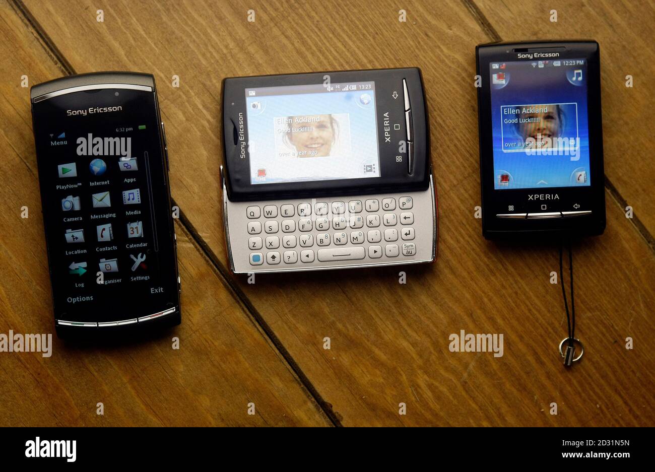 Xperia x10. Sony Ericsson Xperia 2010. Sony Ericsson Vivaz. Сони Эриксон 2010. Sony Ericsson Vivaz Pro.