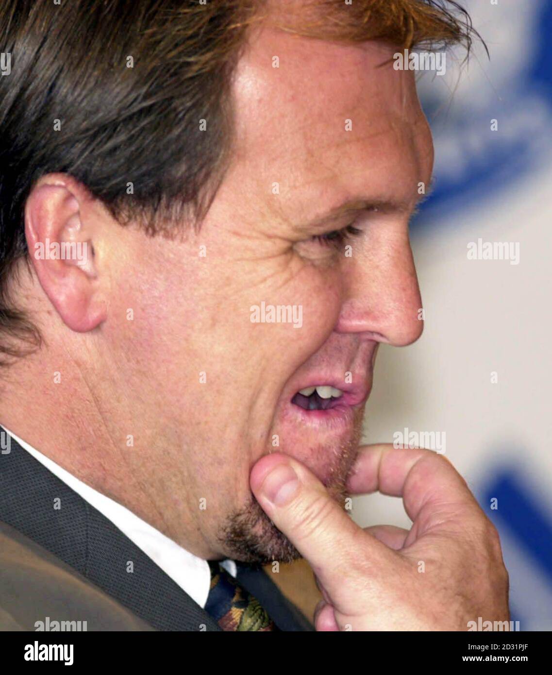 Profile head shot scratching chin hi-res stock photography and images ...