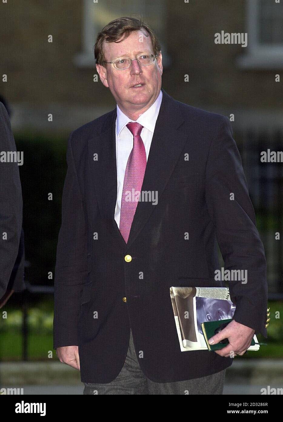 Leader of the Ulster Unionist Party (UUP) , David Trimble arrives at Downing Street, London for crisis talks between Prime Minister Tony Blair to discuss  moves to exclude Sinn Fein ministers from the Stormont power-sharing executive next week.  * ... and their implications for the Good Friday Agreement. Stock Photo