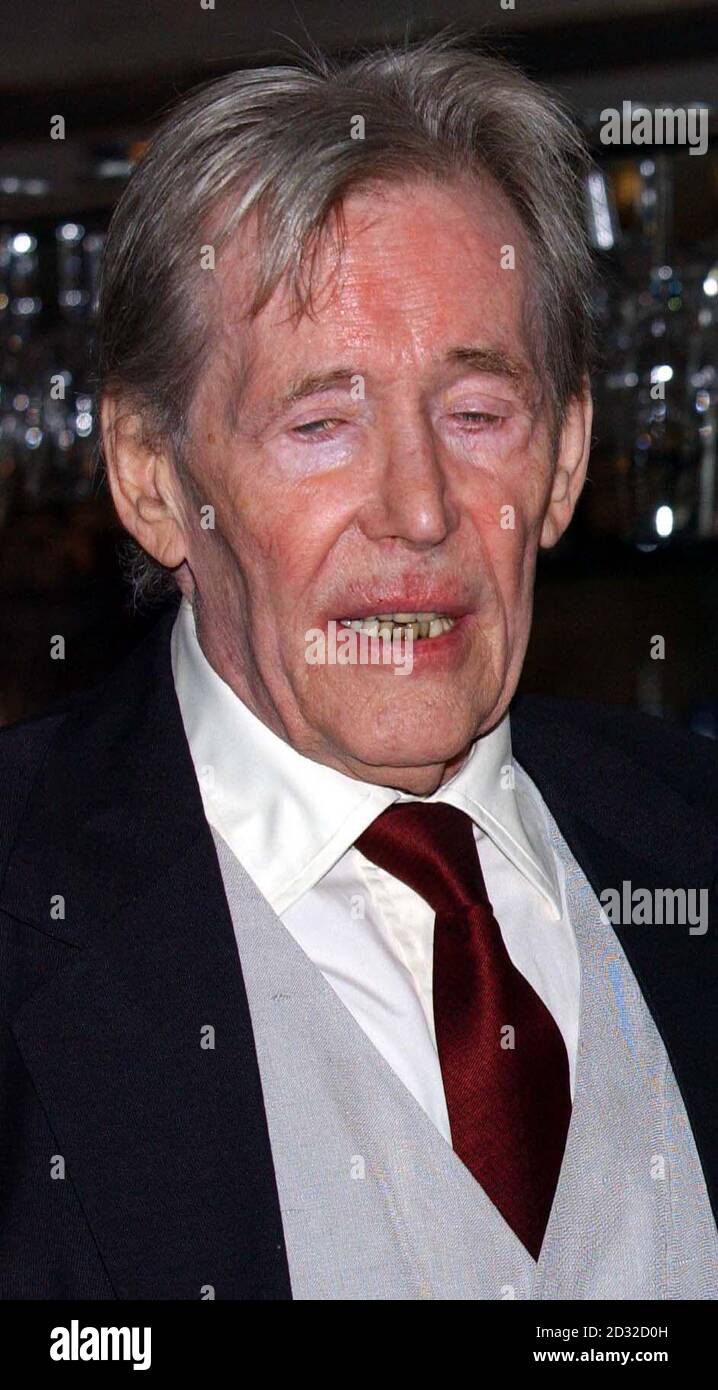 Actor Peter O'Toole at the Curzon Mayfair for The Shipping News film  preview, London Stock Photo - Alamy