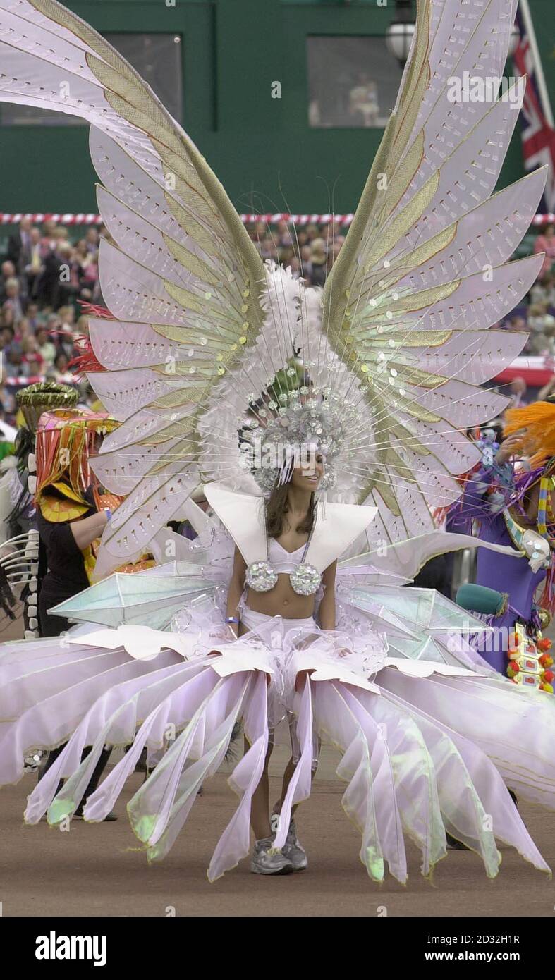 elizabeth mall hours